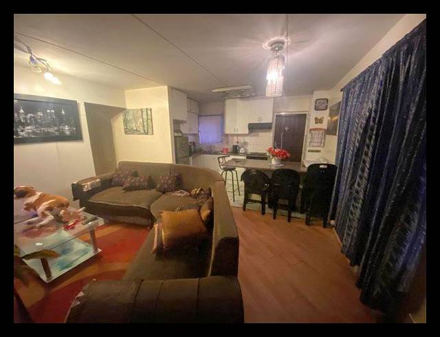 2 BEDROOM APARTMENT FOR SALE IN MAITLAND